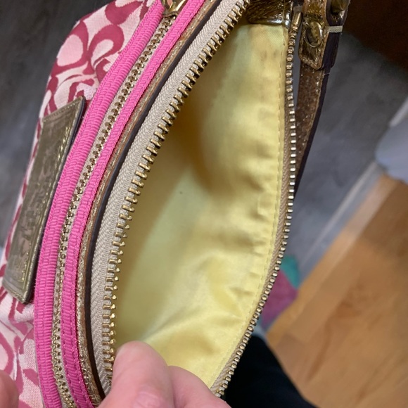 Pink Coach Clutch - Picture 5 of 5